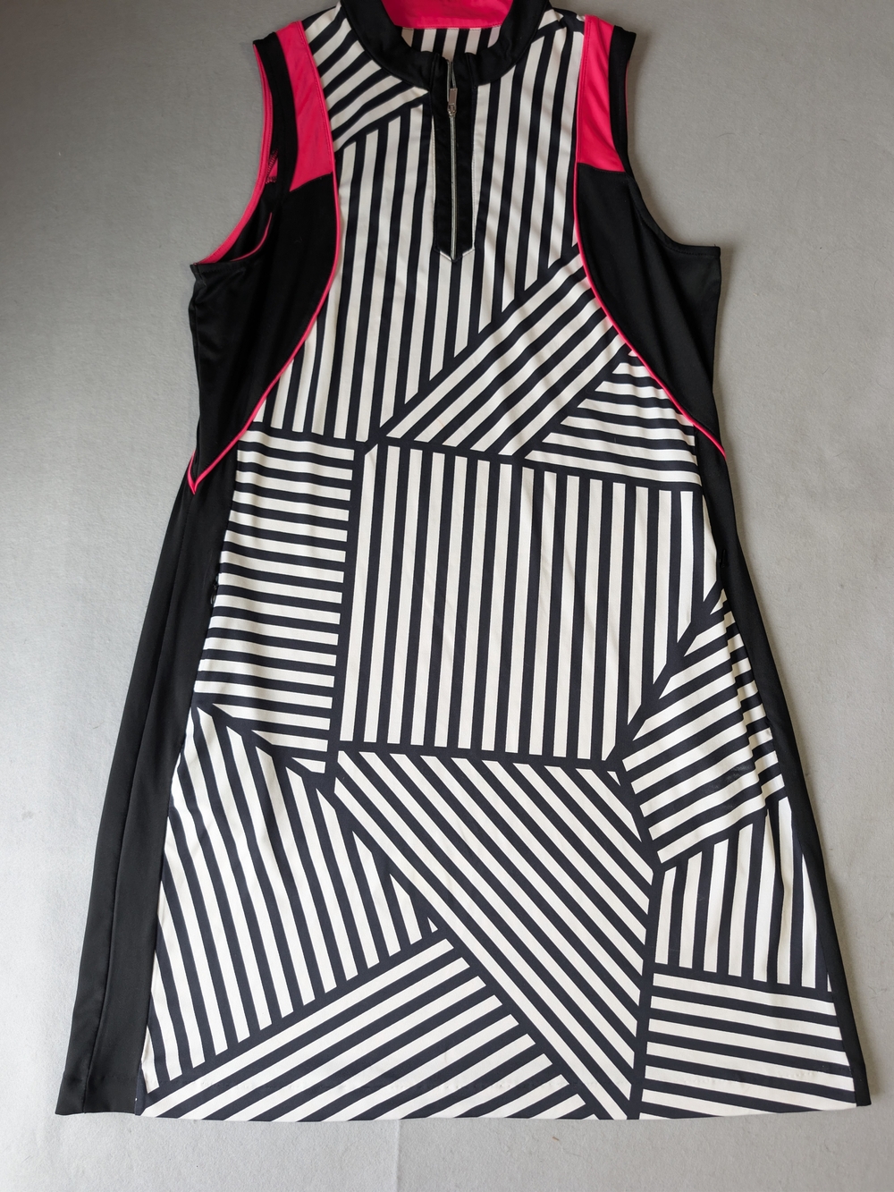 Tail Activewear Golf Dress Women’s Large Black White Pink Sleeveless 1/4 Zip